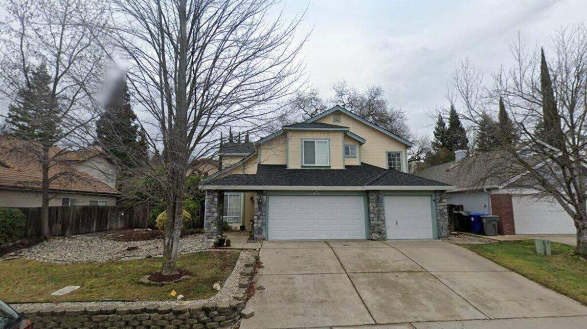 House on 1100 block of Kingfisher Circle
