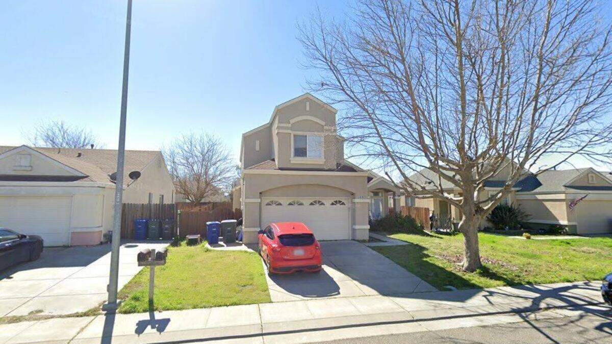 House on 1900 block of Garden Lane