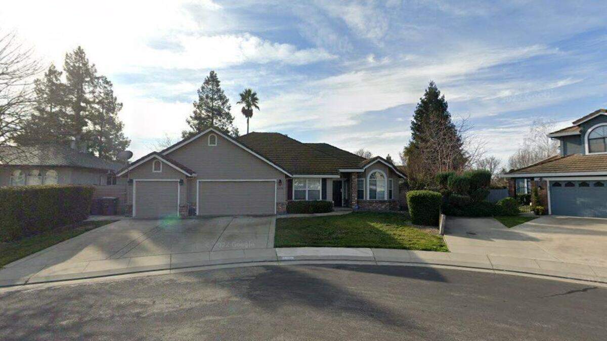 House on 2800 block of Pitzer Circle