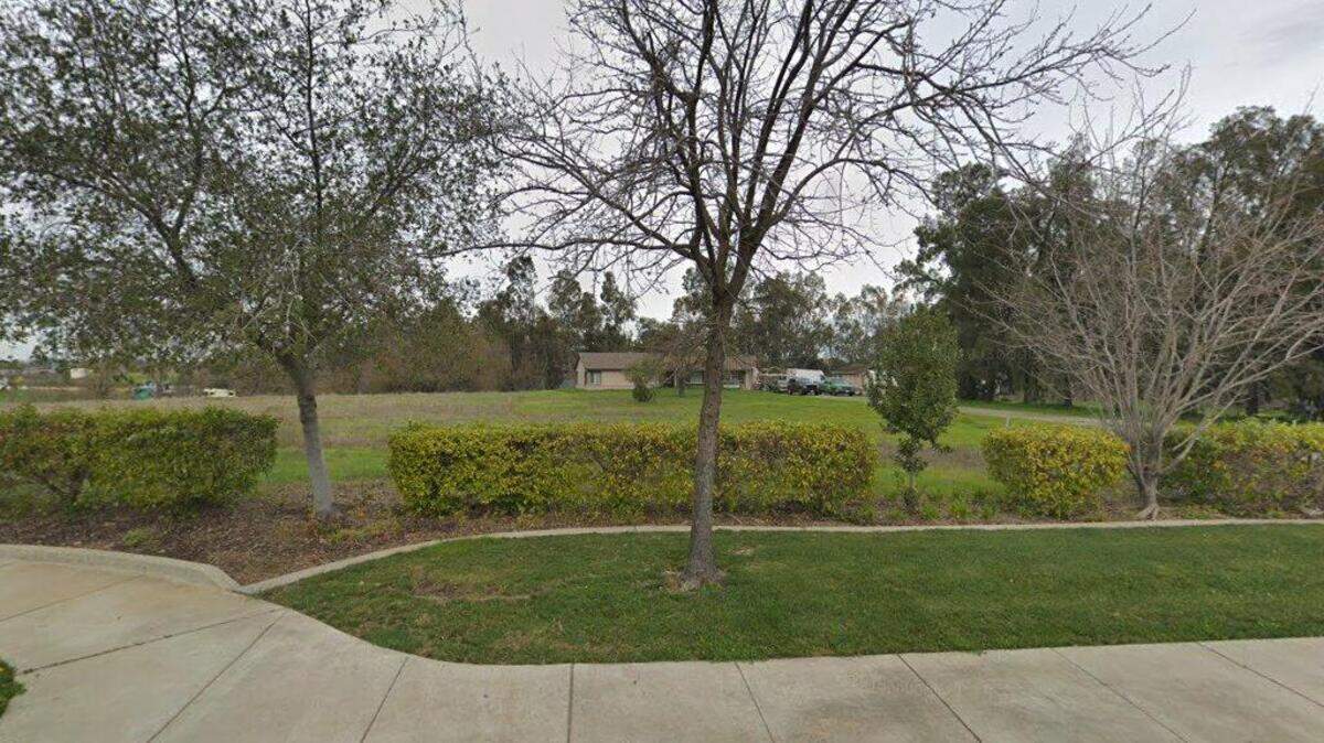 House on 9300 block of Bond Road