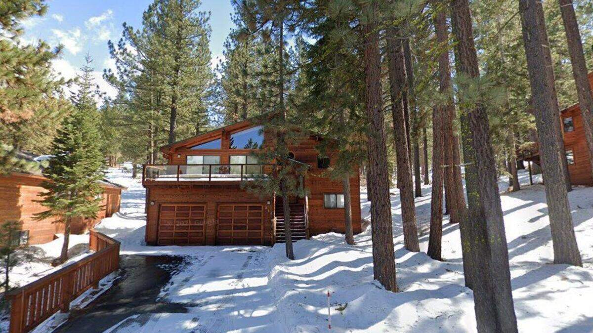 House on 300 block of Skidder Trail