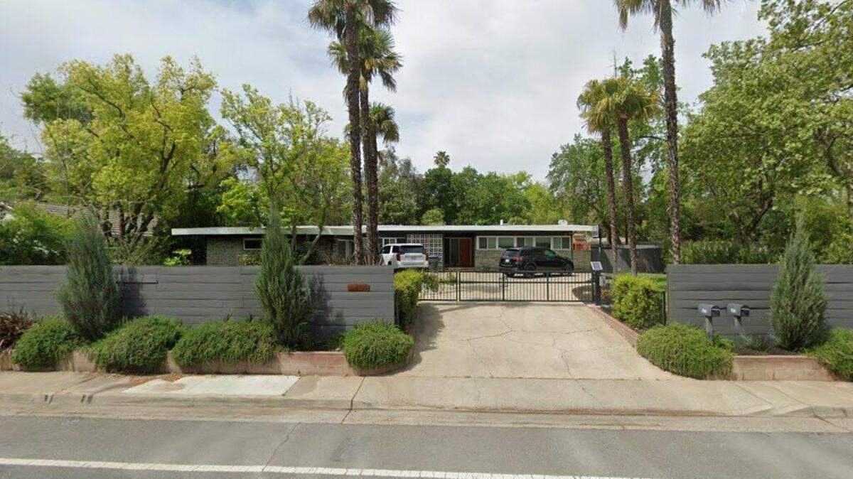 House on 4900 block of Fair Oaks Boulevard