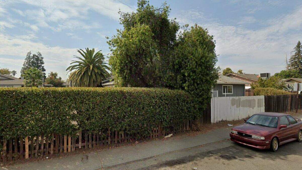 House on 10400 block of South White Rock Road