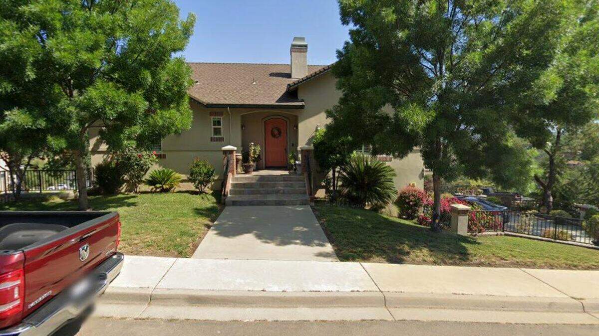 House on 400 block of Miles Court