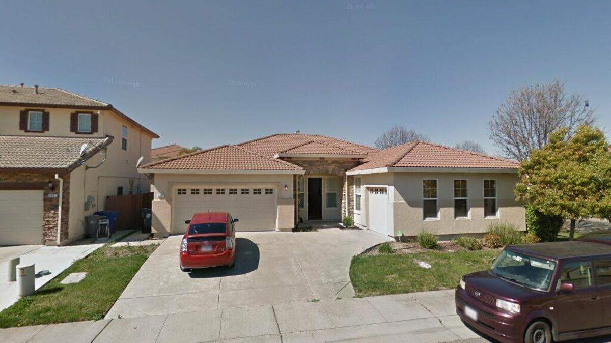 House on 5800 block of Lenga Way