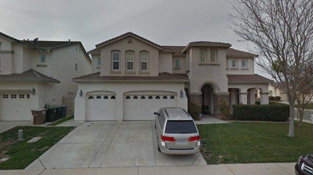 House on 9200 block of Majesties Court
