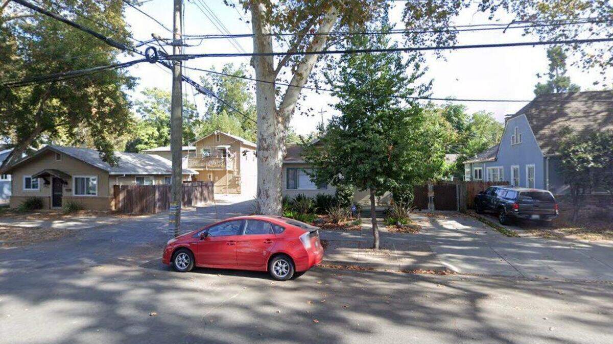 House on 300 block of 26th Street