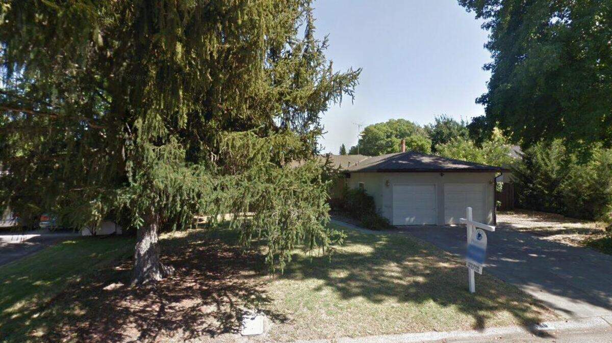 House on 4300 block of Griffith Drive