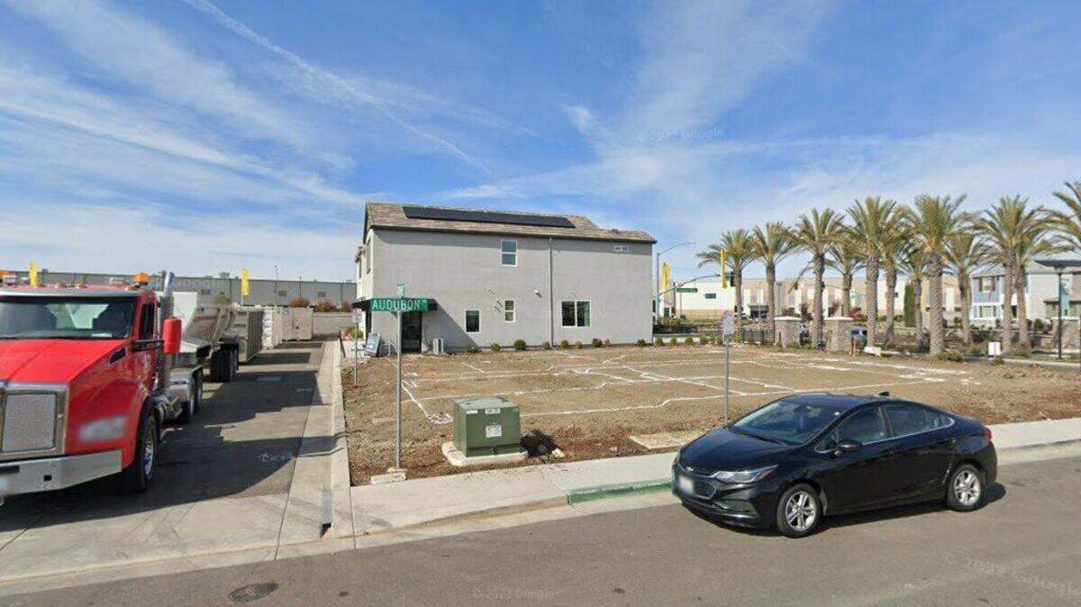 House on 3100 block of Bobwhite Court