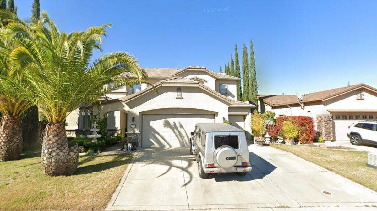 House on 1800 block of Diamond Woods Circle