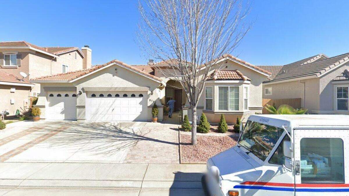 House on Eagle Glen Way