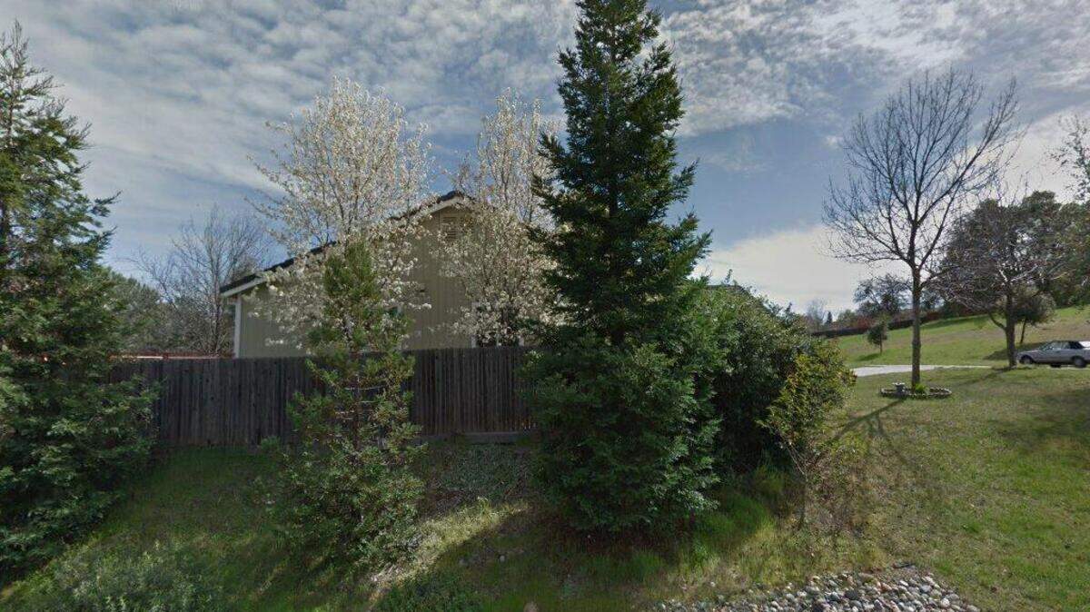 House on 1000 block of Hogarth Way