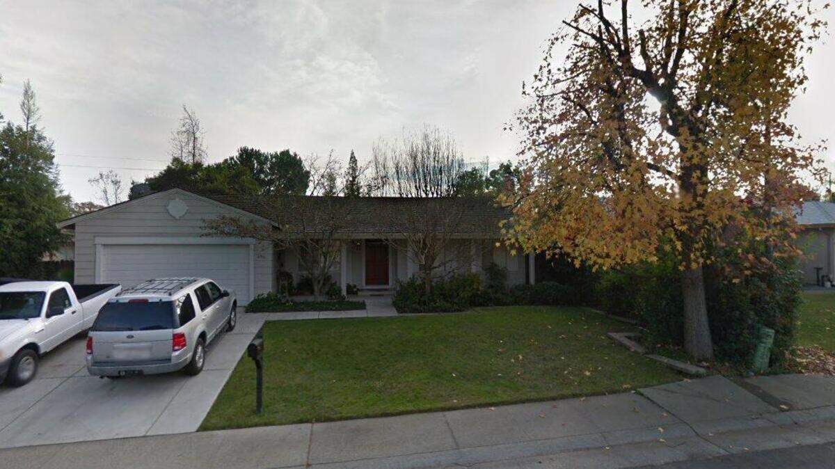 House on 4900 block of Olive Oak Way