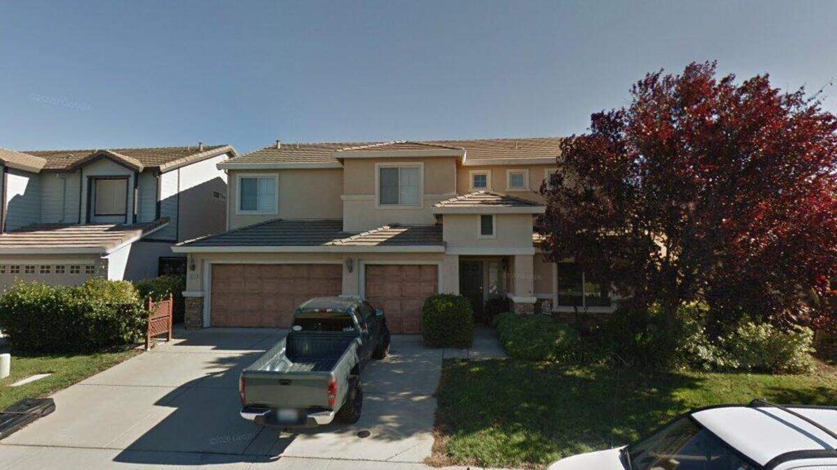 House on 100 block of Bogart Court