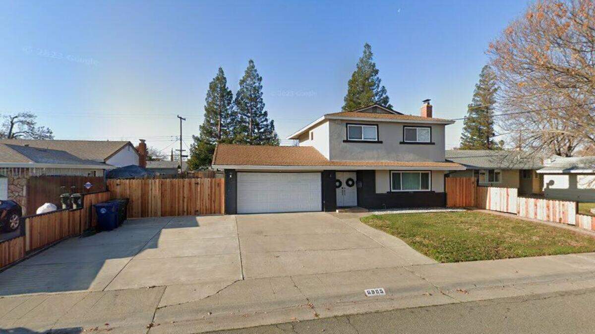 House on 6900 block of Cobalt Way