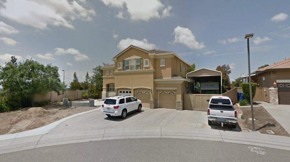 House on 1700 block of Caithness Court