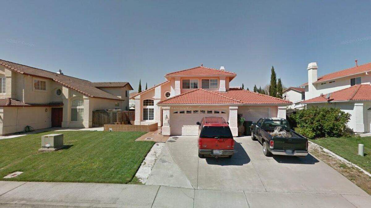 House on 5700 block of Jacinto Avenue