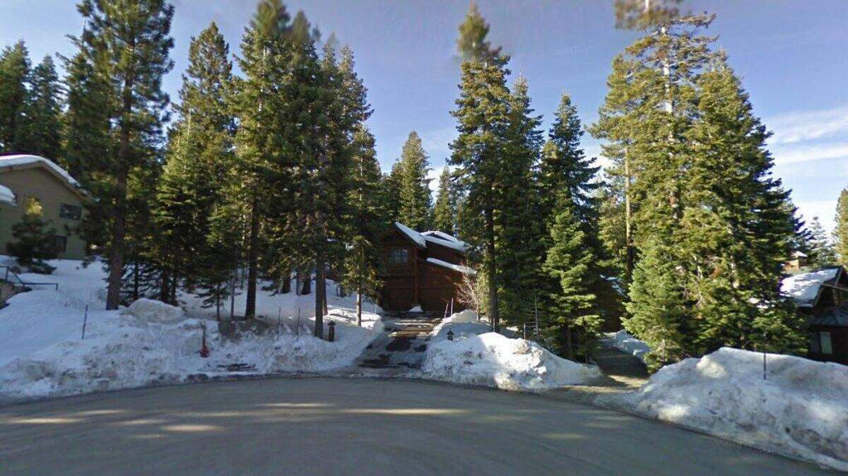House on 1800 block of Woods Point Way