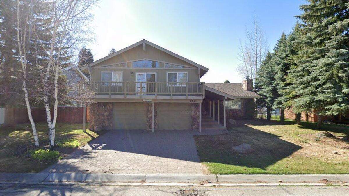 House on 2200 block of White Sands Drive