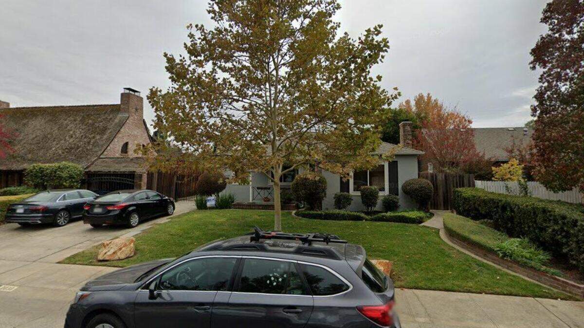 House on 2000 block of Seventh Avenue