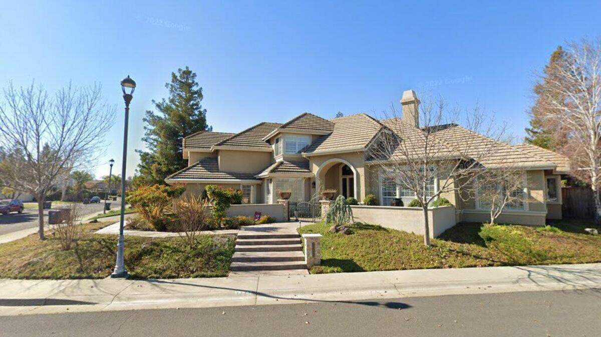 House on 3300 block of La Playa Drive