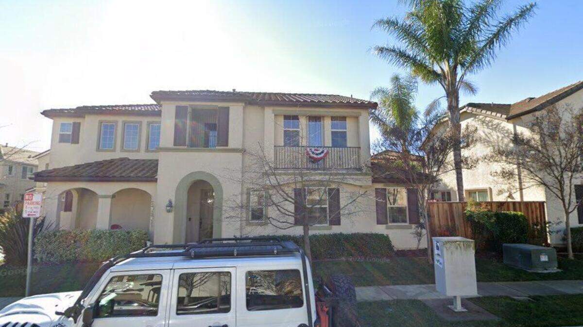 House on 3300 block of San Vicente Road