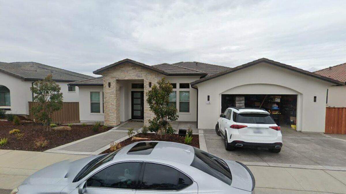 House on 700 block of Sundahl Drive