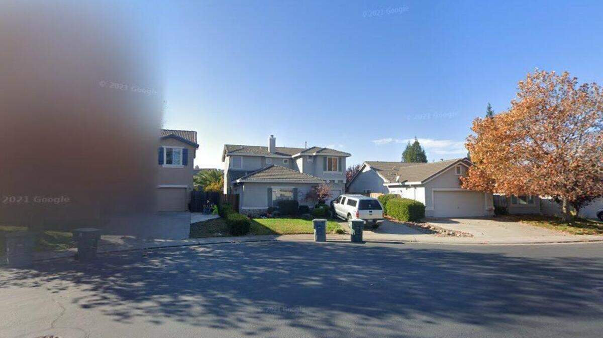 House on 6600 block of Escallonia Way