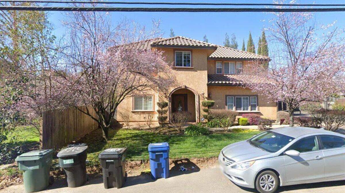 House on 4800 block of Foster Way