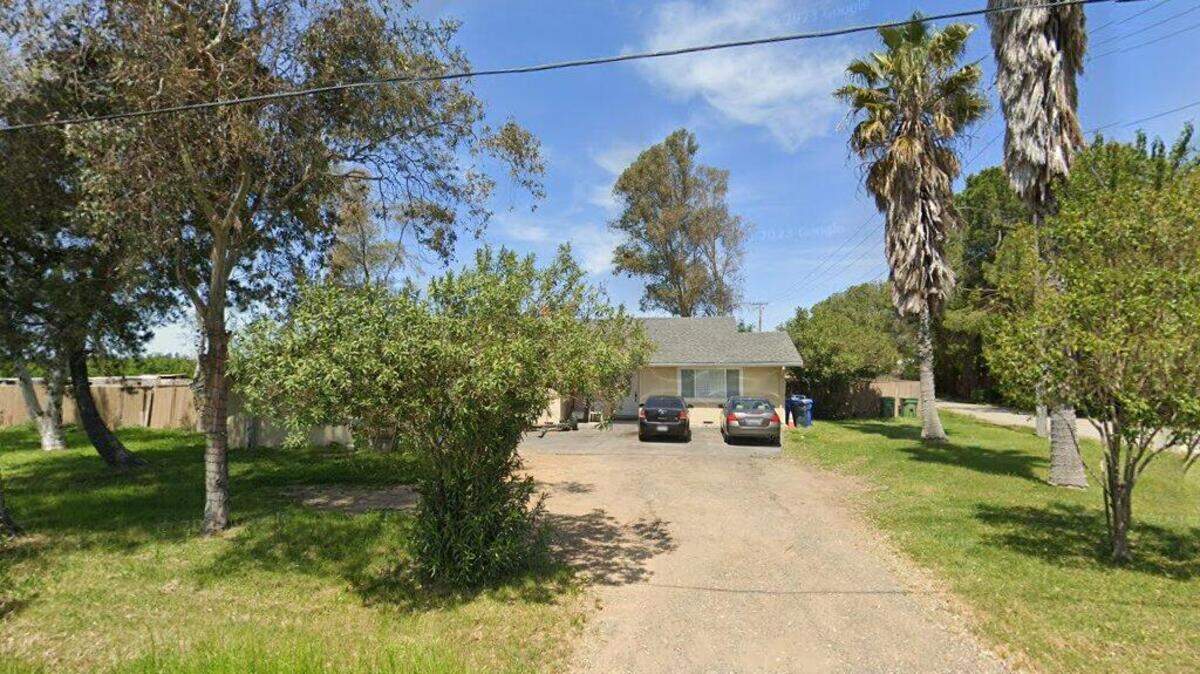 House on 10600 block of Simmerhorn Road