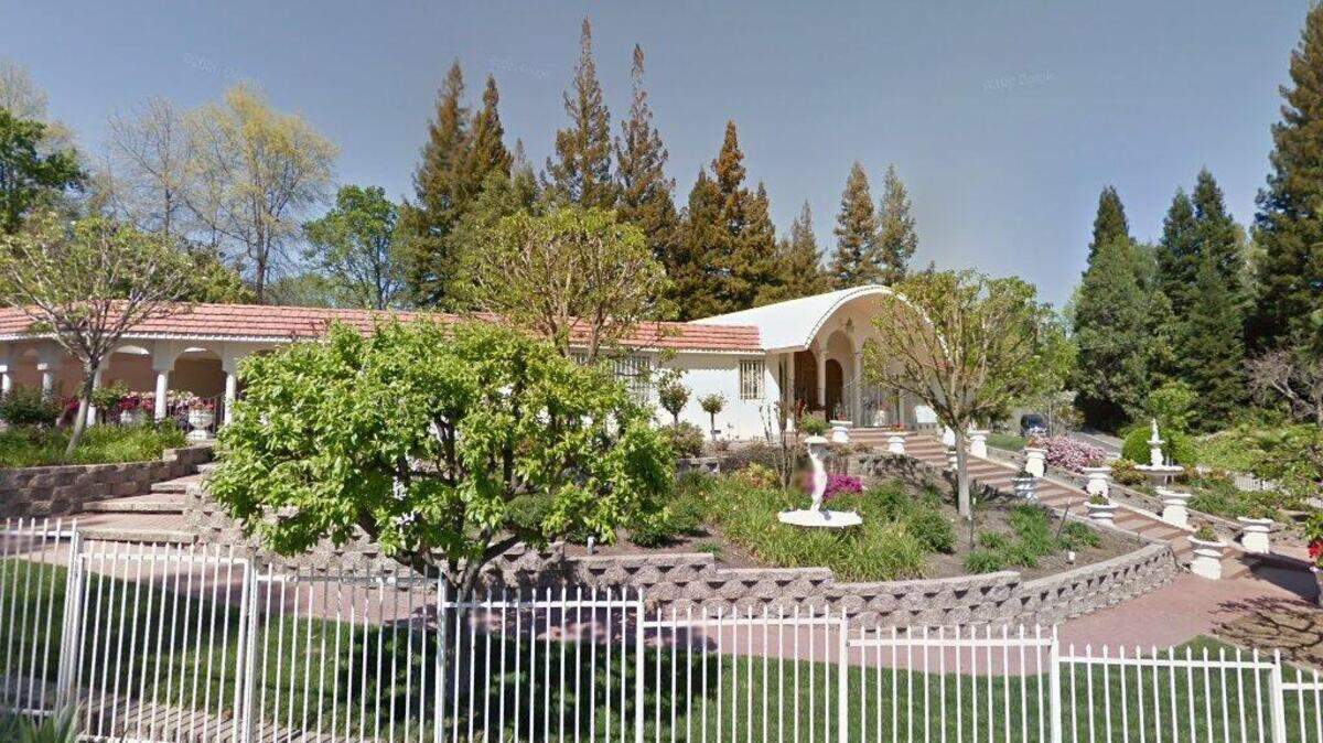 House on 5600 block of Clarendon Way