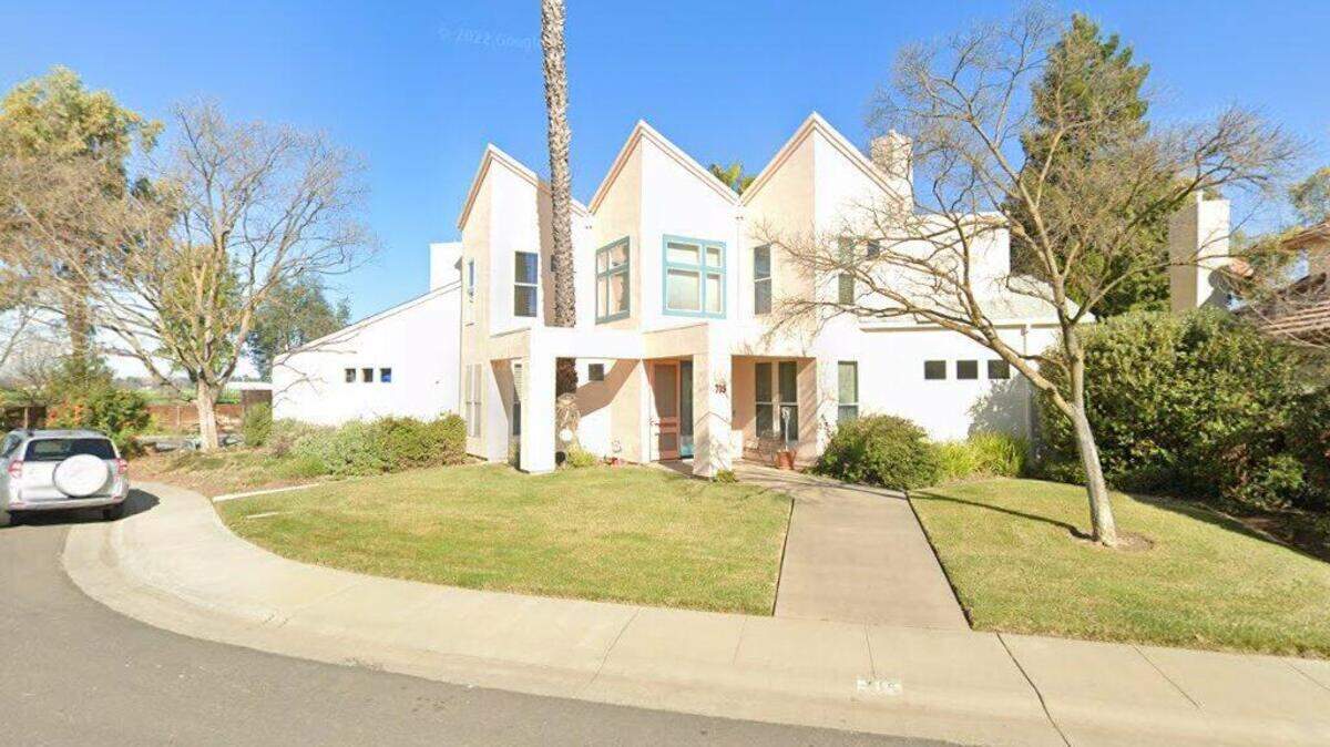 House on 700 block of Mockingbird Place