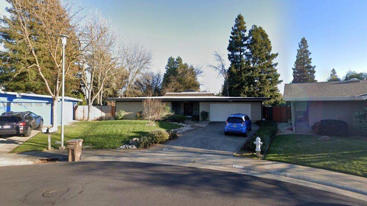 House on 8700 block of Contemporary Court