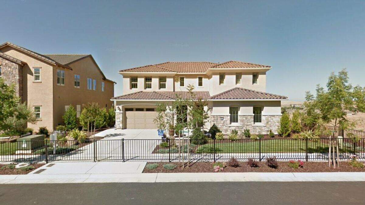 House on 2800 block of Royal Oaks Drive