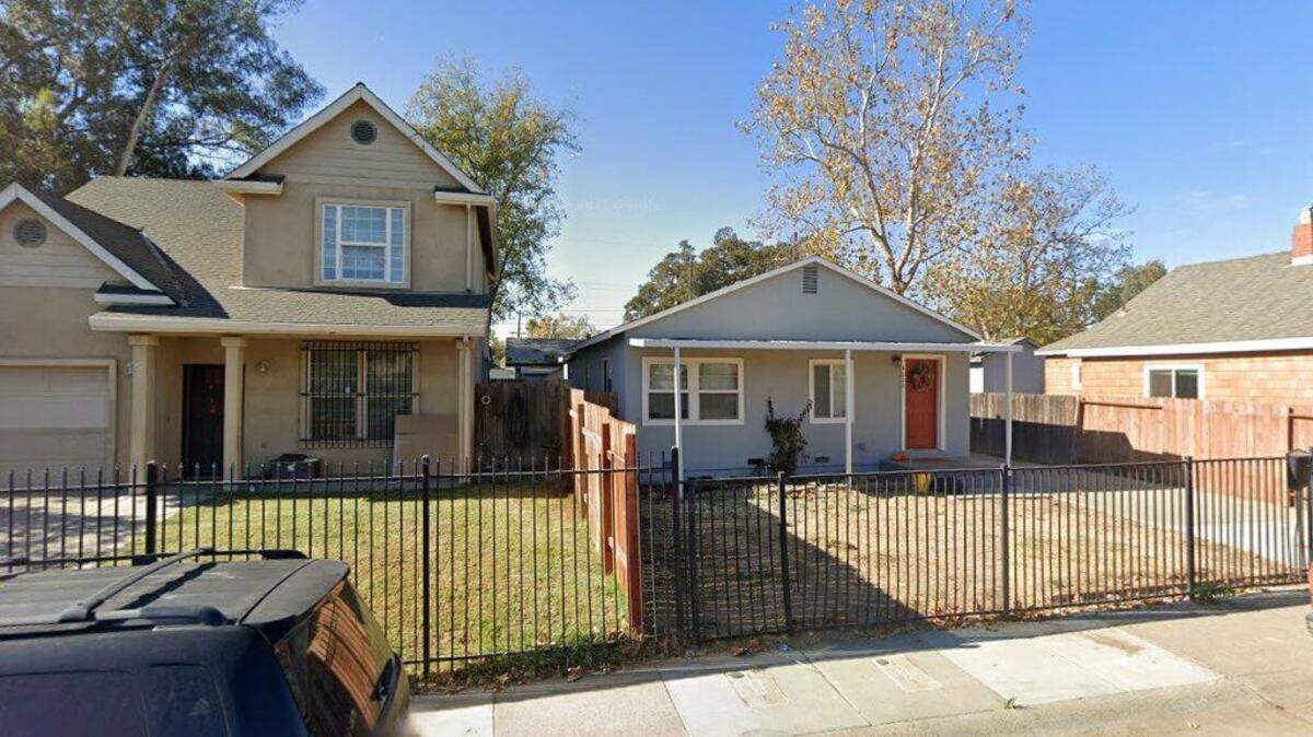 House on 3400 block of 40th Street