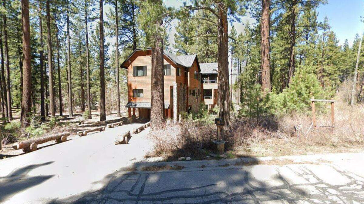 House on 3700 block of Saddle Road