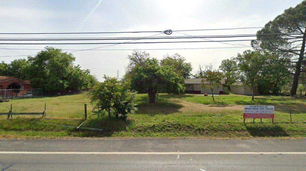 House on 8500 block of Bradshaw Road