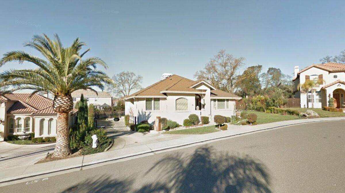 House on 100 block of Pinnacle Butte Court