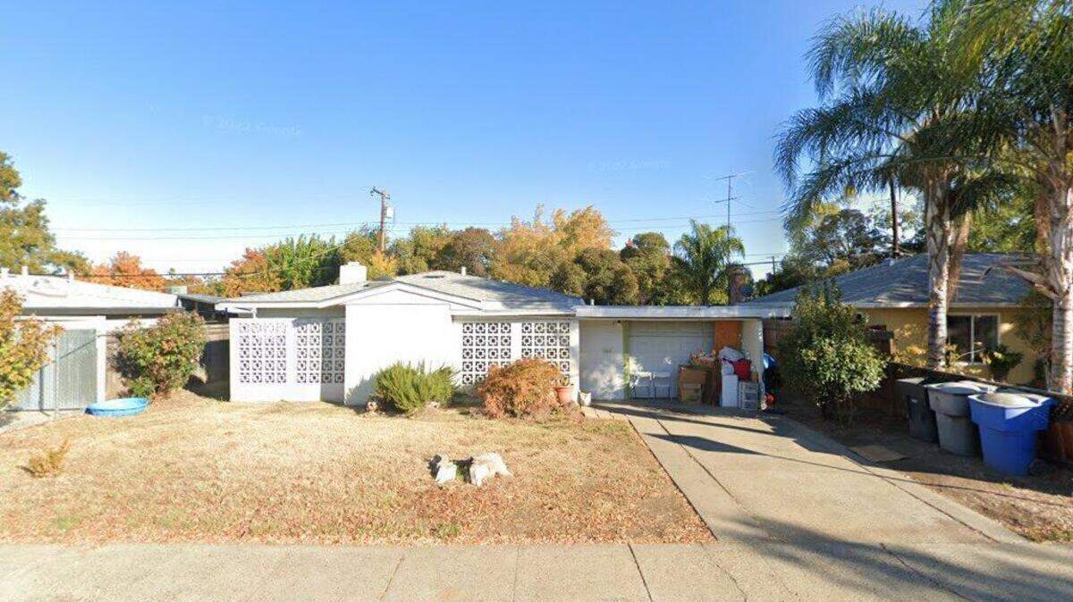 House on 5500 block of 59th Street