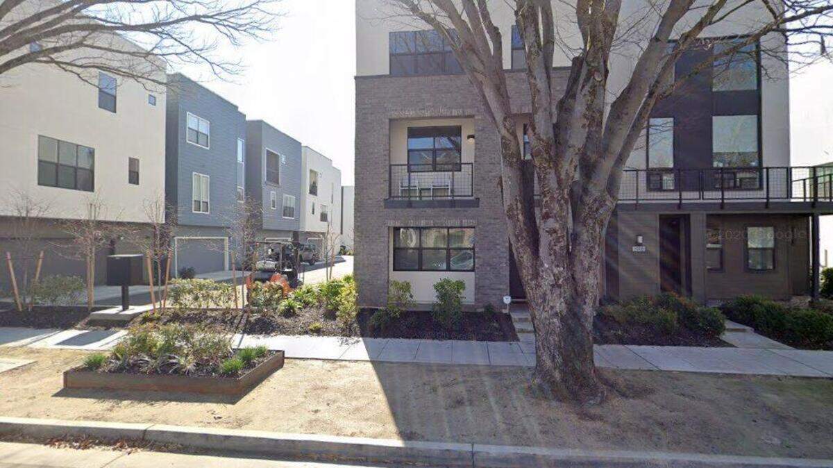 House on 2200 block of Matsui Alley