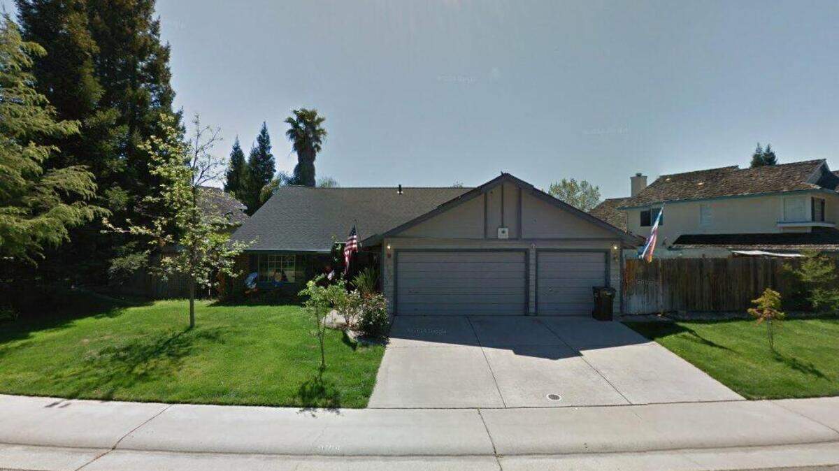 House on 9100 block of Fetzer Way