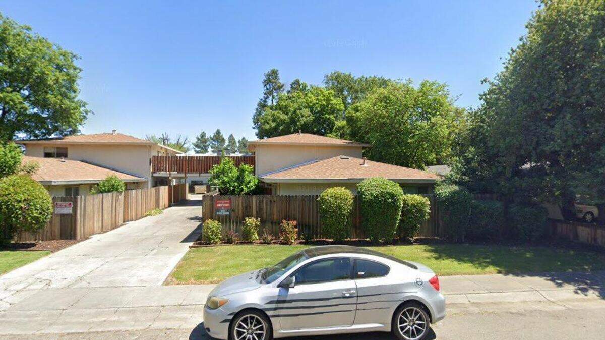 House on 800 block of D Street