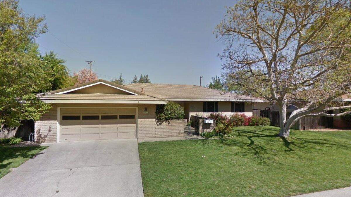 House on 5400 block of Minx Way