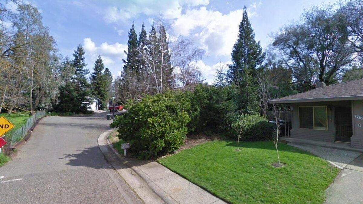 House on 7700 block of Southcliff Drive