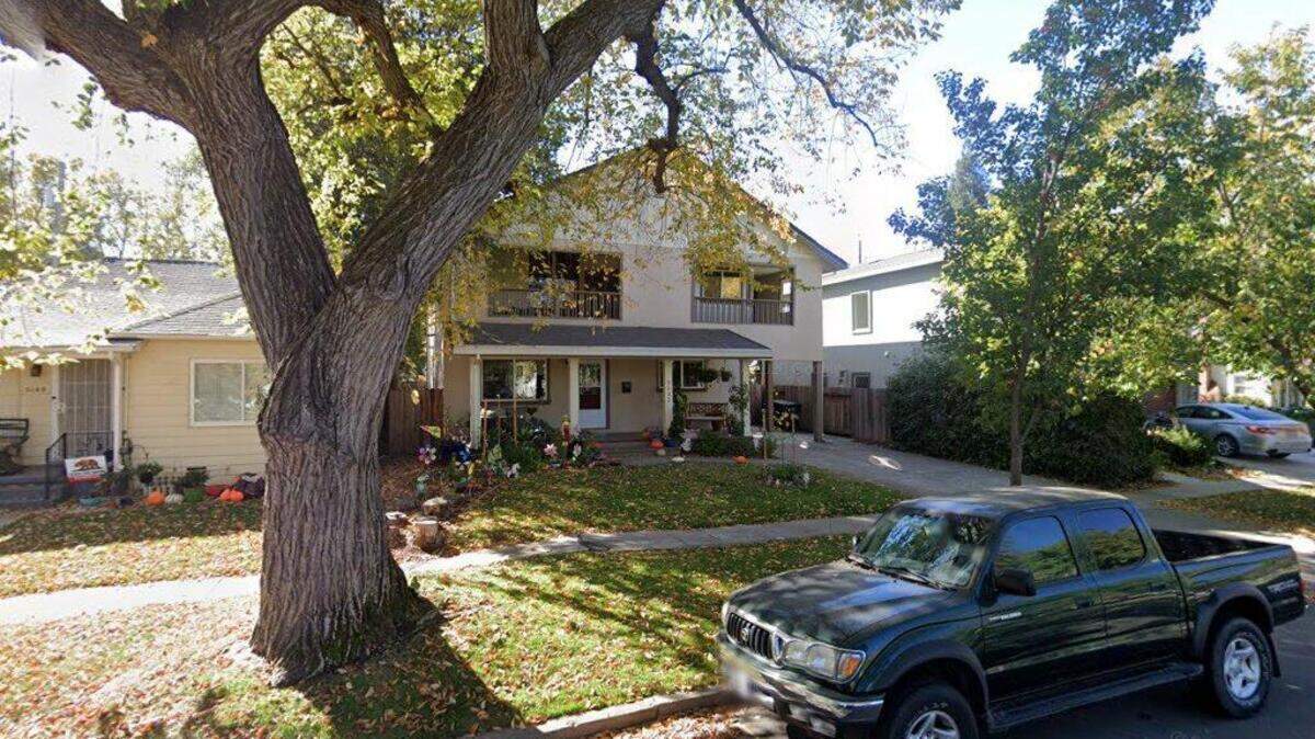 House on 600 block of 40th Street