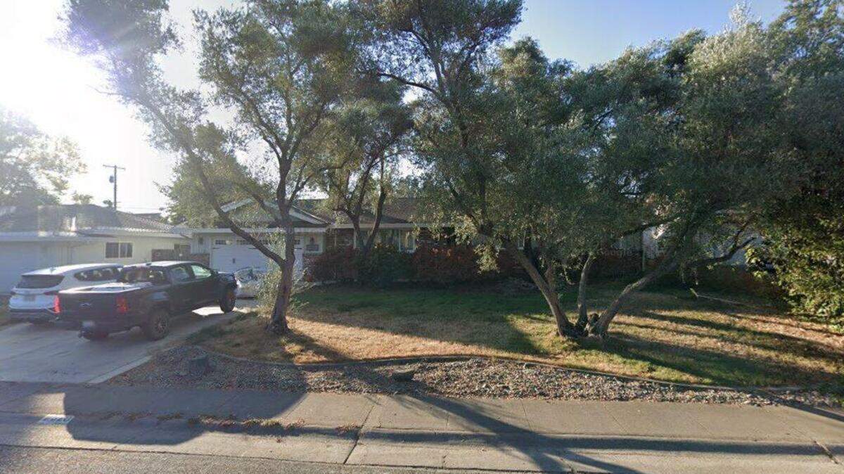 House on 7500 block of Amy Avenue
