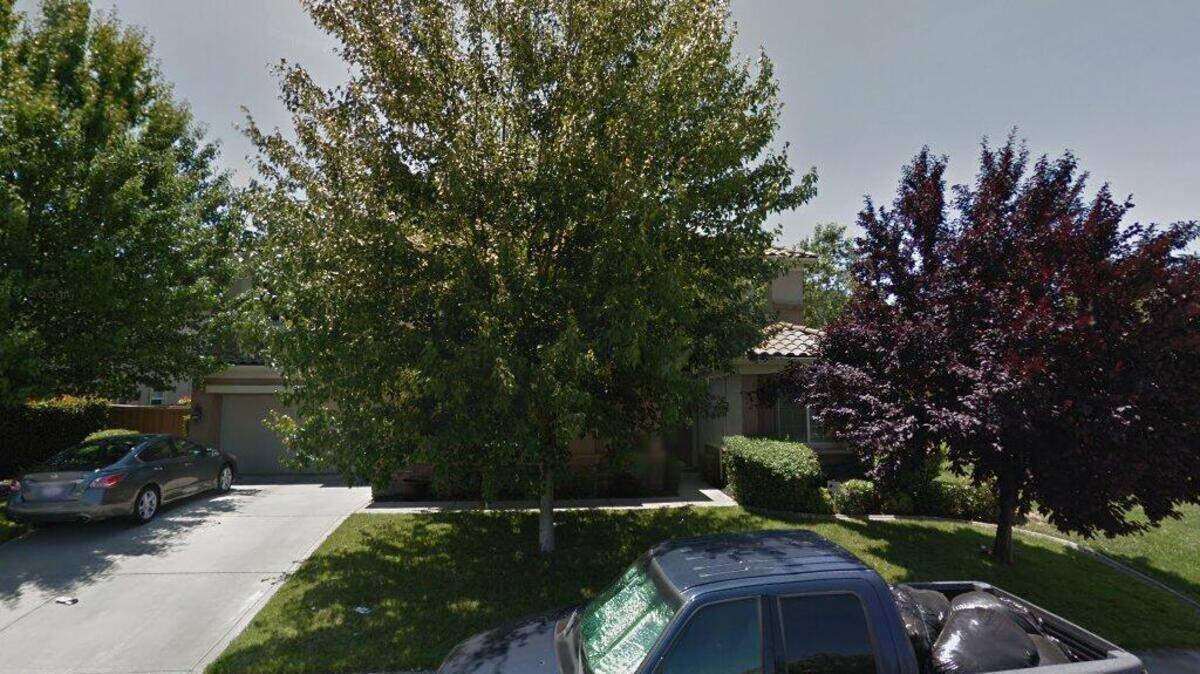 House on 800 block of Fieldstone Court