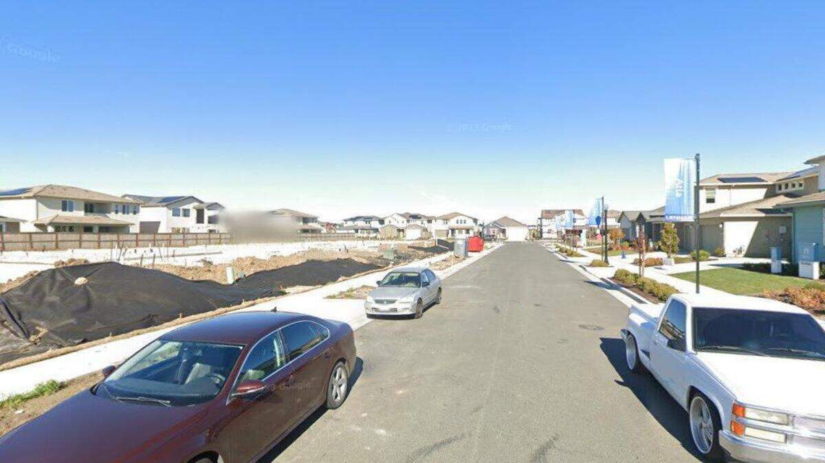 House on 5700 block of Ebbshore Street