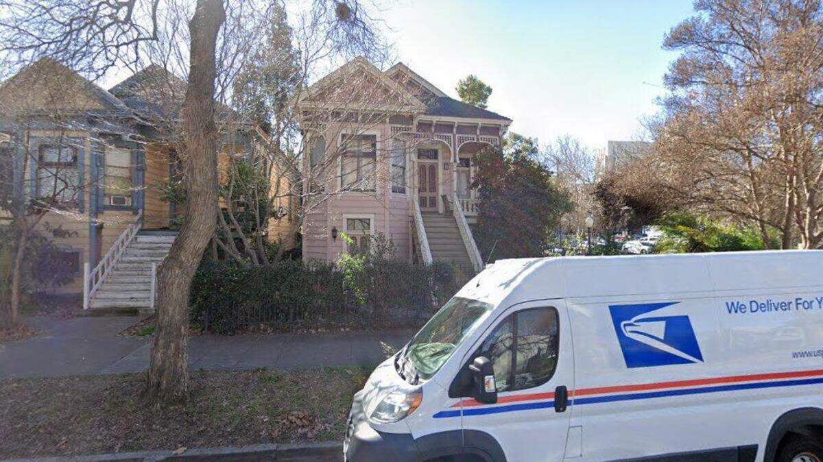 House on 800 block of E Street