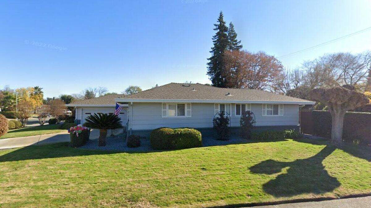 House on 300 block of Cedar River Way